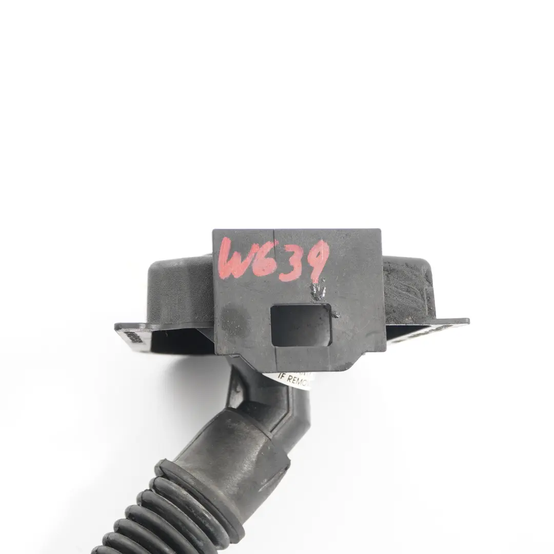  Couvercle Remplissage Huile Mercedes Vito Viano W639 Capuchon Tuyau - SKU A6460160229-1 - Numéro de pièce A6460160229