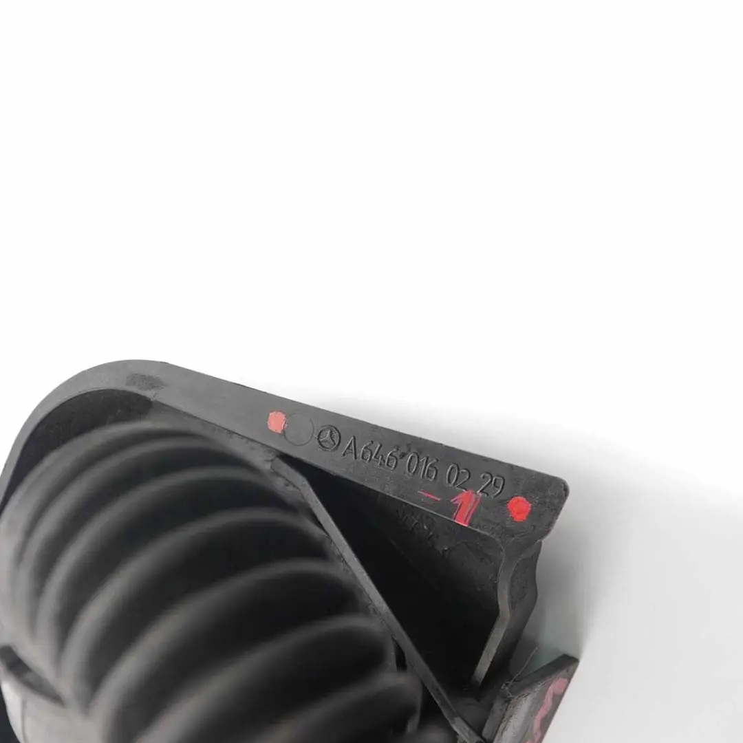 Oil Filler Cover Mercedes Vito Viano W639 Filling Hose Cap to with Part number A6460160229 Oil Filler Cover Mercedes Vito Viano W639 Filling Hose Cap - SKU A6460160229-1 - Part number A6460160229