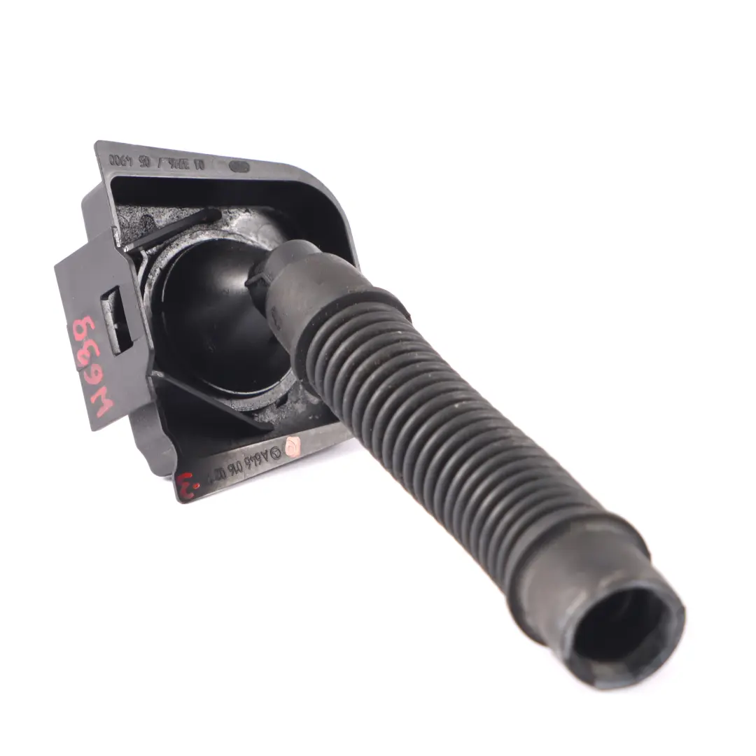 Bouchon du tuyau de remplissage d'huile pour Mercedes Vito Viano W639 à propos du numéro de pièce A6460160229 Mercedes Vito Viano W639 Bouchon du tuyau de remplissage d'huile - SKU A6460160229-3 - Numéro de pièce A6460160229