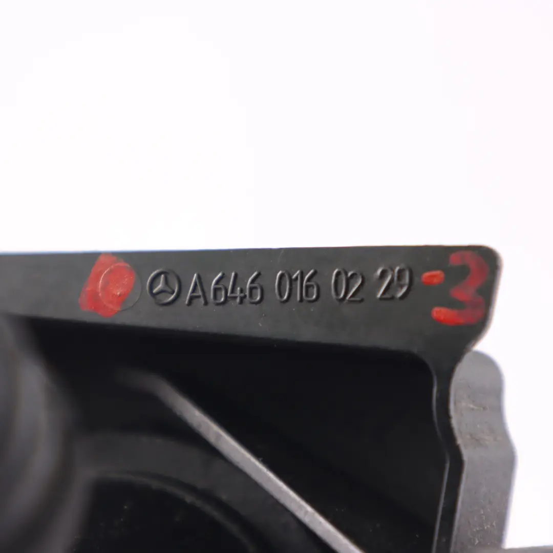 Öl Einfüllstutzen Schlauch Rohr für Mercedes Vito Viano W639 mit Teilenummer A6460160229 Mercedes Vito Viano W639 Öl Einfüllstutzen Schlauch Rohr - SKU A6460160229-3 - Teilenummer A6460160229