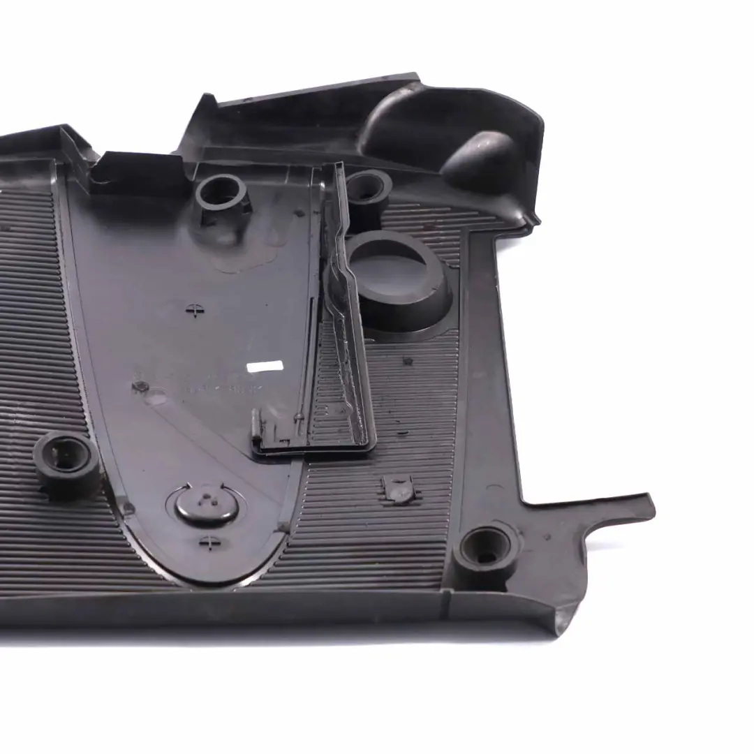  Couvercle de moteur Mercedes W203 2.2 CDI OM646 Isolation acoustique du moteur - SKU A6460160624 - Numéro de pièce A6460160624