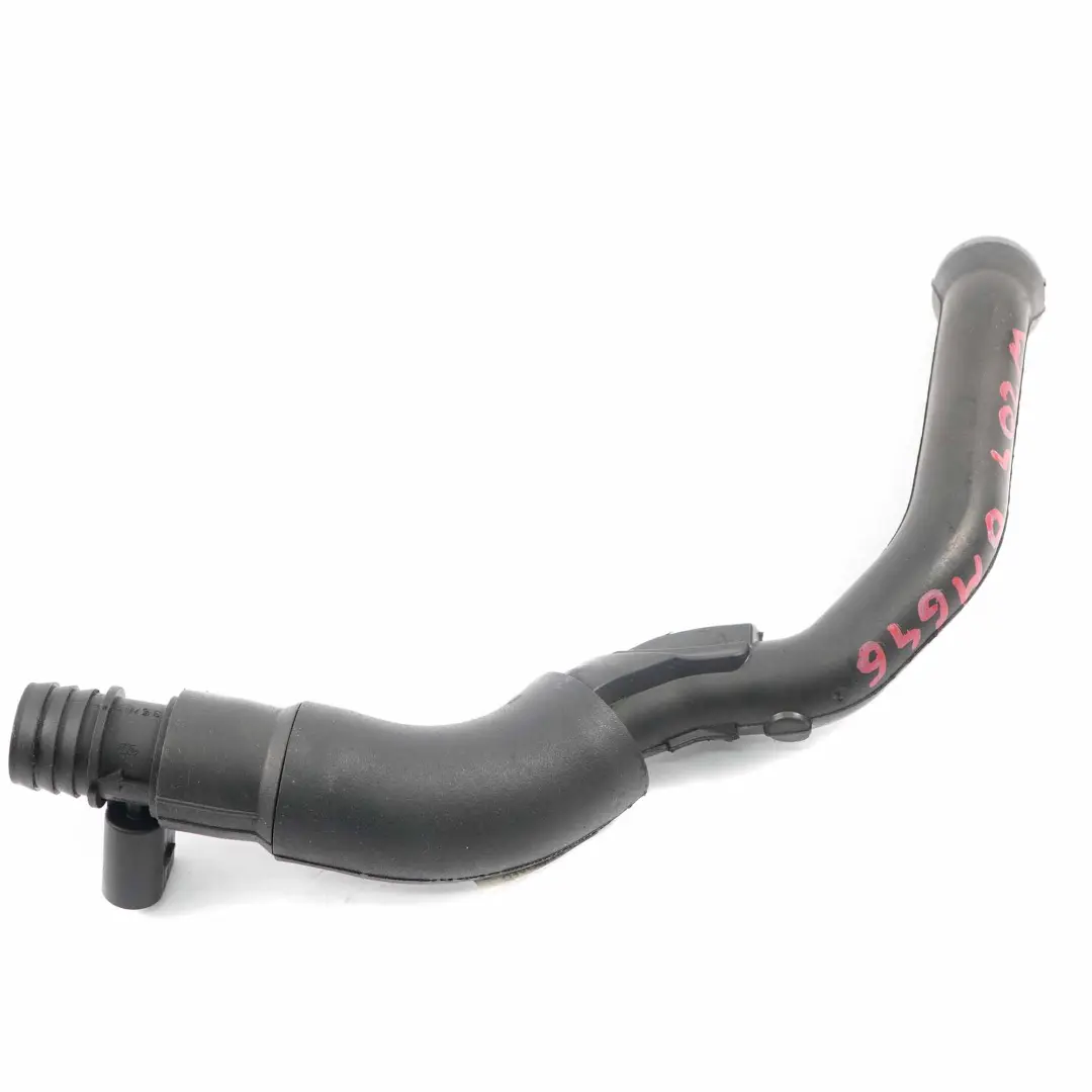 OM646 Respiradero de Culata Tubo Ventilación para Mercedes W204 W212 con número de pieza A6460162081 Mercedes W204 W212 OM646 Respiradero de Culata Tubo Ventilación - SKU A6460162081 - Número de pieza A6460162081