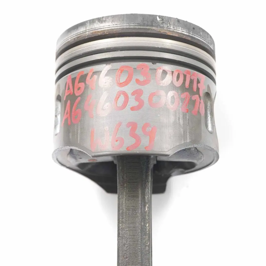 Mercedes W639 Diesel OM646 Tłok Korbowód Silnika - SKU A6460300117 - Numer Części A6460300117