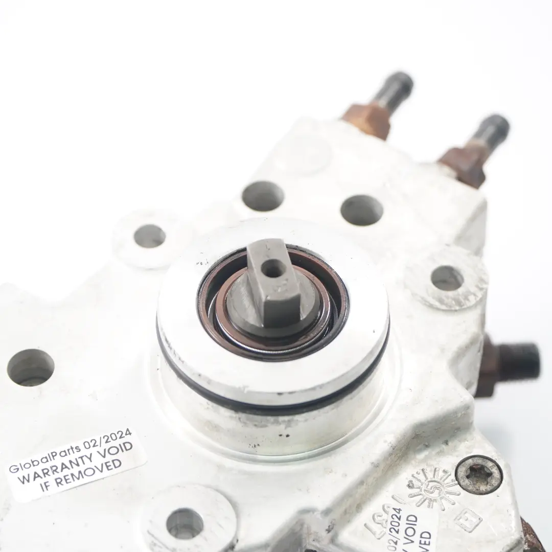  Pompe carburant Mercedes W203 W211 W906 OM646 Pompe haute pression - SKU A6460700101 - Numéro de pièce A6460700101