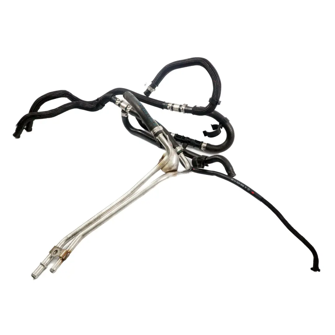 C220 CDI OM646 Pipes ligne réservoir carburant diesel pour Mercedes W204 à propos du numéro de pièce A6460700632 Mercedes W204 C220 CDI OM646 Pipes ligne réservoir carburant diesel - SKU A6460700632 - Numéro de pièce A6460700632