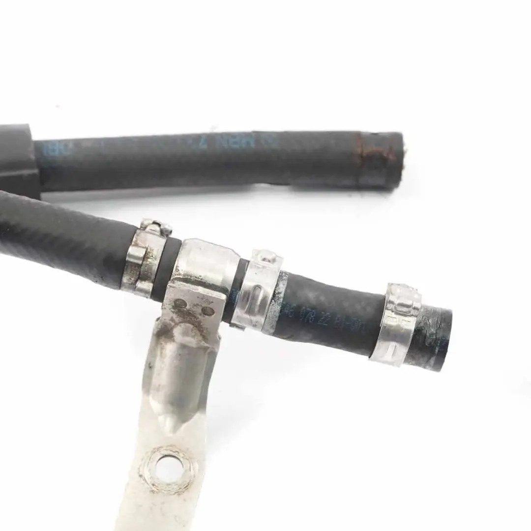 iniezione carburante Mercedes W639 W906 Tubo pressione Rail per Linea con numero di parte A6460700638 Linea iniezione carburante Mercedes W639 W906 Tubo pressione Rail - SKU A6460700638 - Numero di parte A6460700638