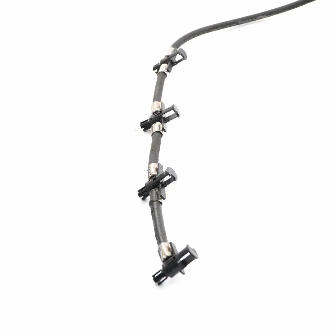 Mercedes W906 OM646 Tuyaux d'alimentation d'injecteurs de carburant - SKU A6460701032 - Numéro de pièce A6460701032