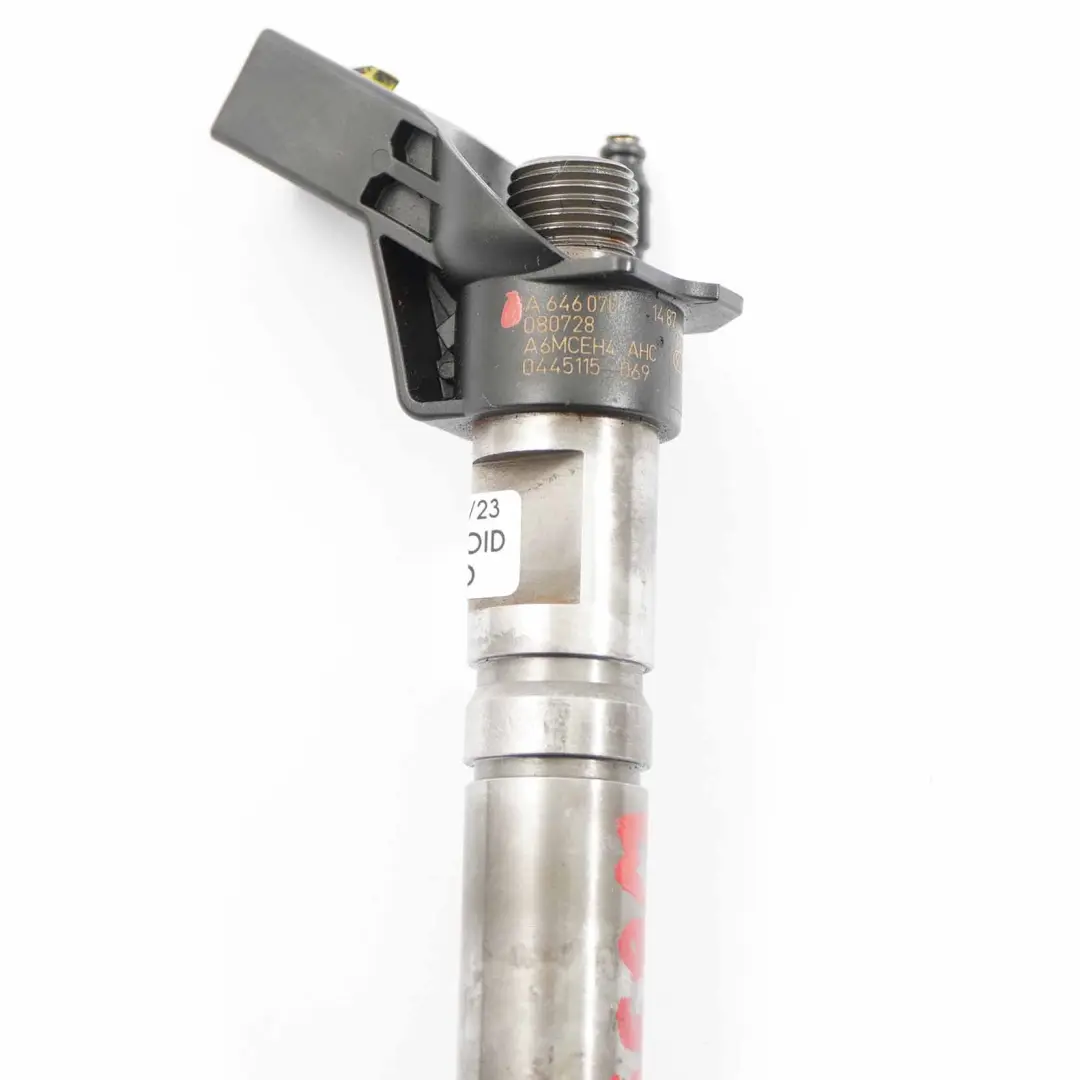 Kraft Stoff Einspritzdüse Mercedes Vito W639 Sprinter Diesel OM646 für mit Teilenummer A6460701487 Kraft Stoff Einspritzdüse Mercedes Vito W639 Sprinter Diesel OM646 - SKU A6460701487 - Teilenummer A6460701487