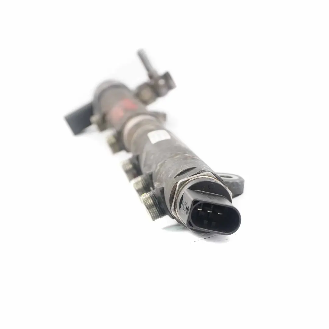 inyector combustible de presión Rail Line OM646 para Mercedes W639 W906 con número de pieza A6460701895 Mercedes W639 W906 inyector combustible de presión Rail Line OM646 - SKU A6460701895 - Número de pieza A6460701895