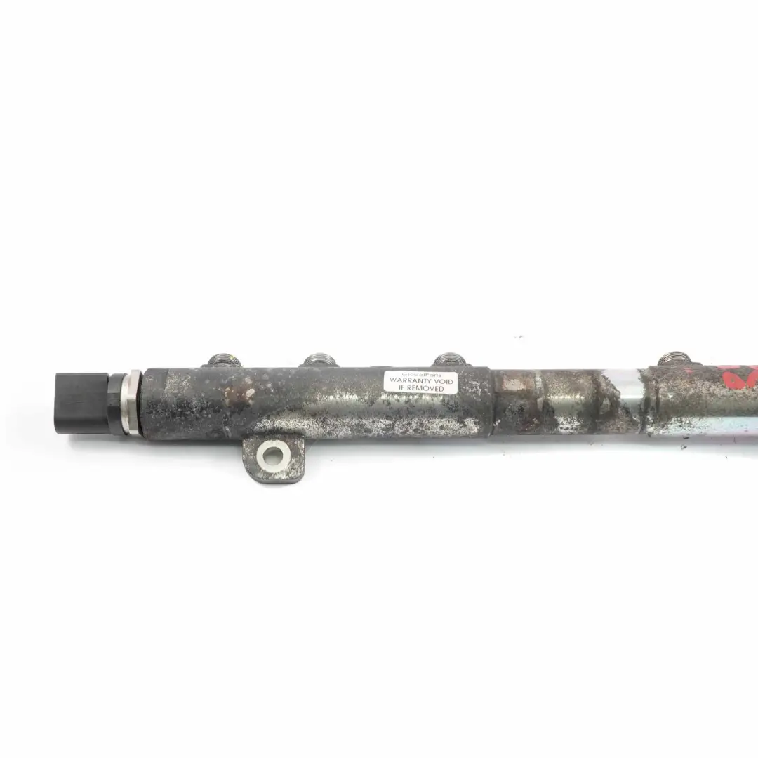 Mercedes W639 W906 Carburant Rampe D'Injection OM646 Diesel - SKU A6460701895 - Numéro de pièce A6460701895