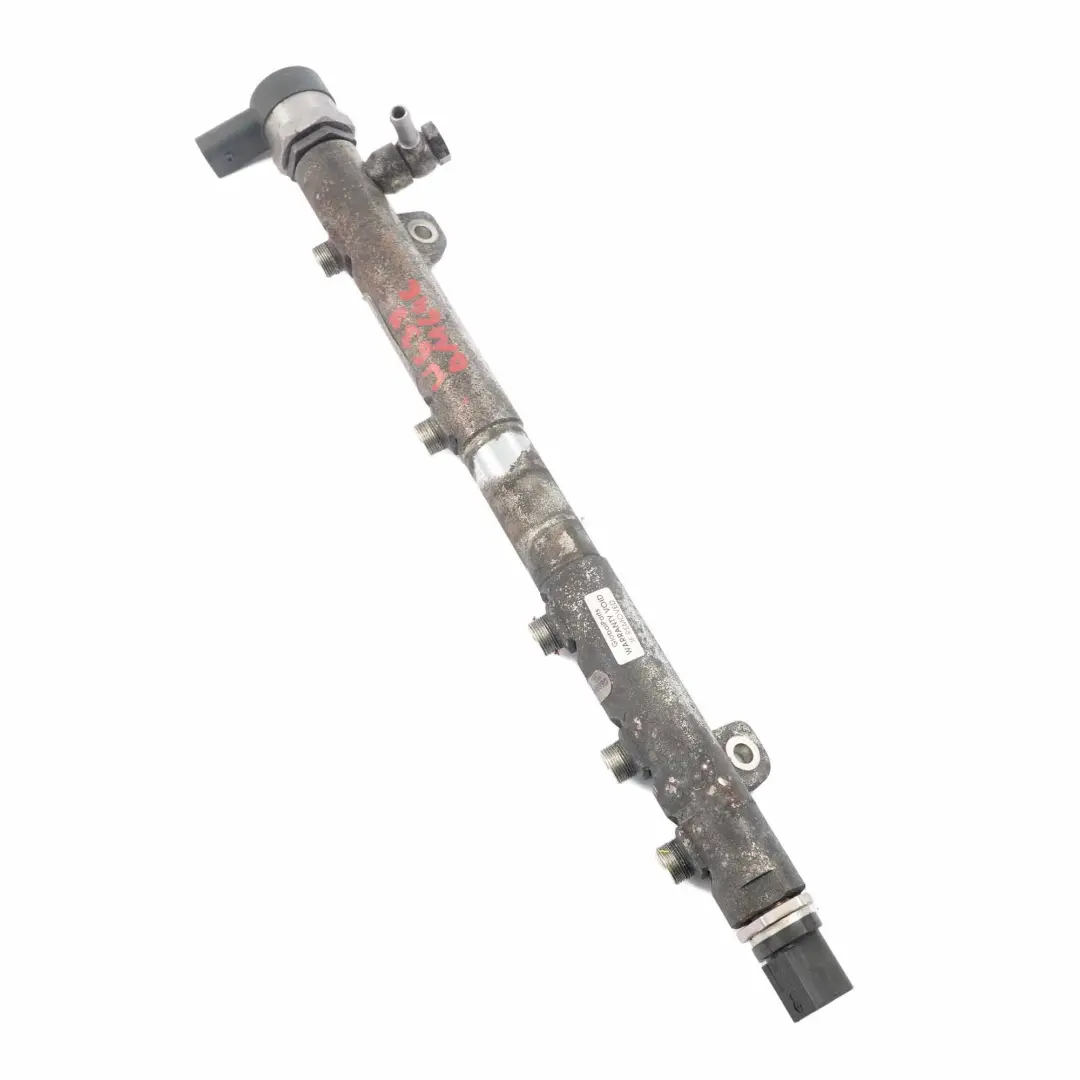 Mercedes W639 W906 Carburant Rampe D'Injection OM646 Diesel - SKU A6460701895 - Numéro de pièce A6460701895
