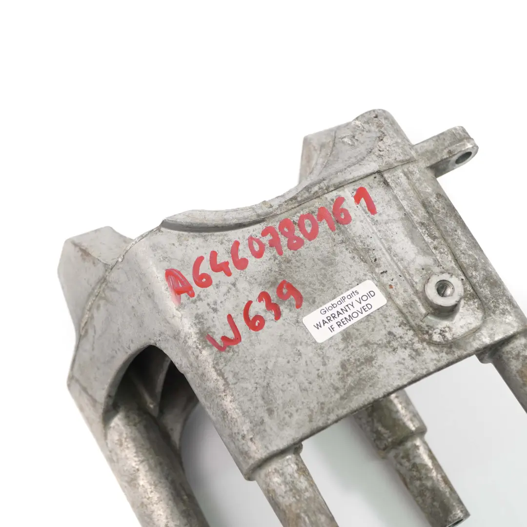 Mercedes Vito W639 OM646 Soporte Montaje Filtro Combustible Motor - SKU A6460780161 - Número de pieza A6460780161