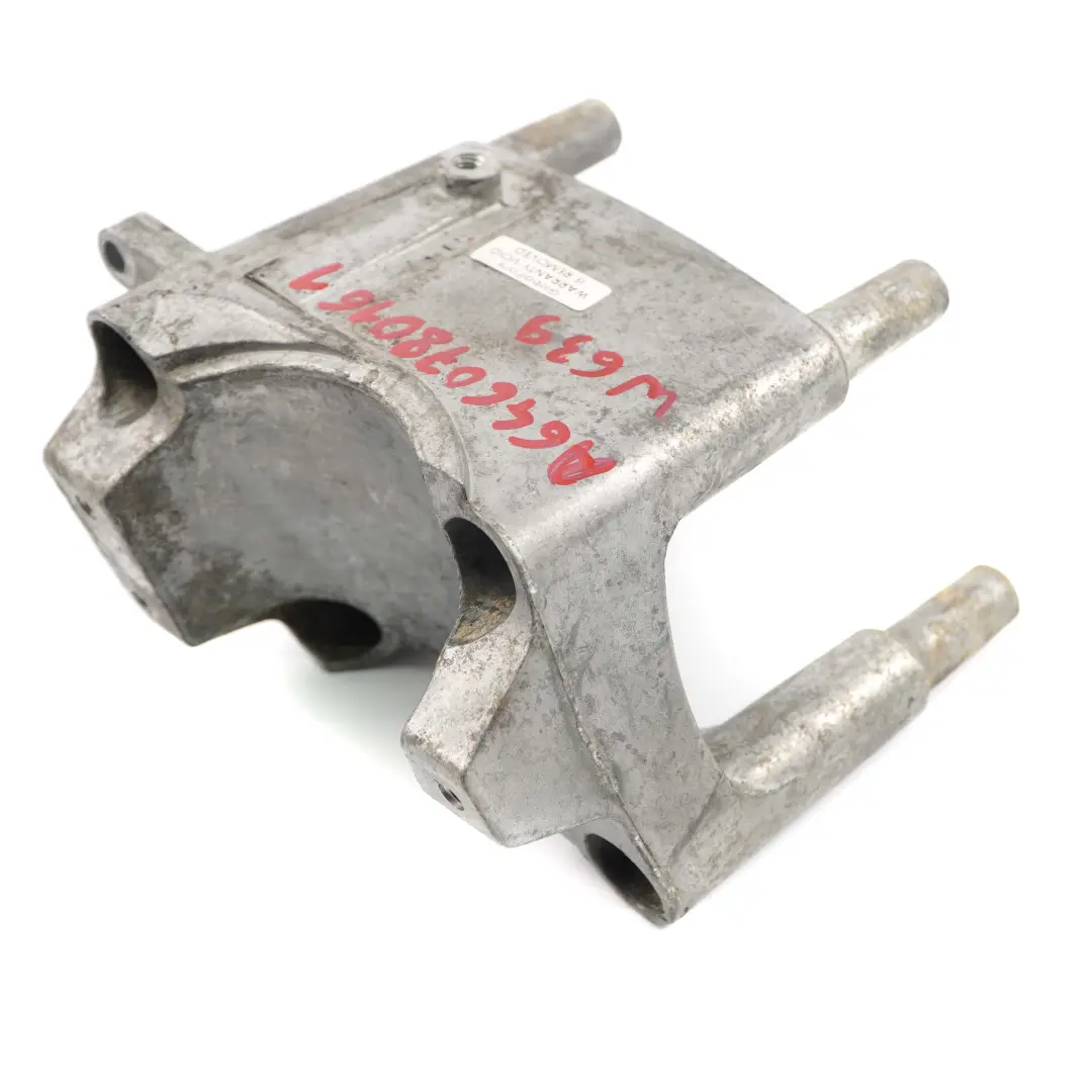 OM646 Support De Filtre À Carburant Moteur pour Mercedes Vito W639 à propos du numéro de pièce A6460780161 Mercedes Vito W639 OM646 Support De Filtre À Carburant Moteur - SKU A6460780161 - Numéro de pièce A6460780161