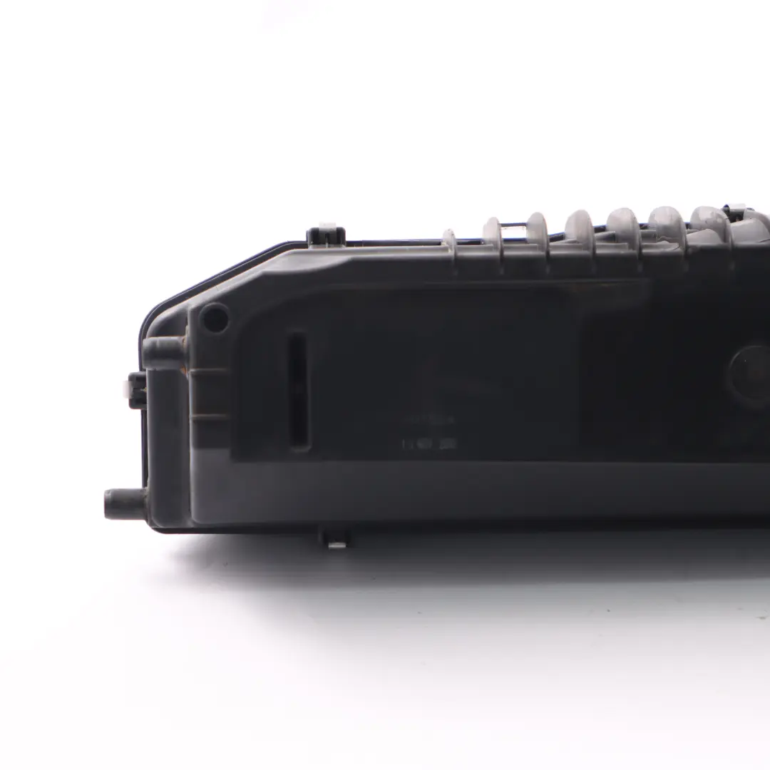 OM646 Diesel Luftfilterkasten Schalldämpfergehäuse für Mercedes W211 mit Teilenummer A6460901101 Mercedes W211 OM646 Diesel Luftfilterkasten Schalldämpfergehäuse - SKU A6460901101 - Teilenummer A6460901101