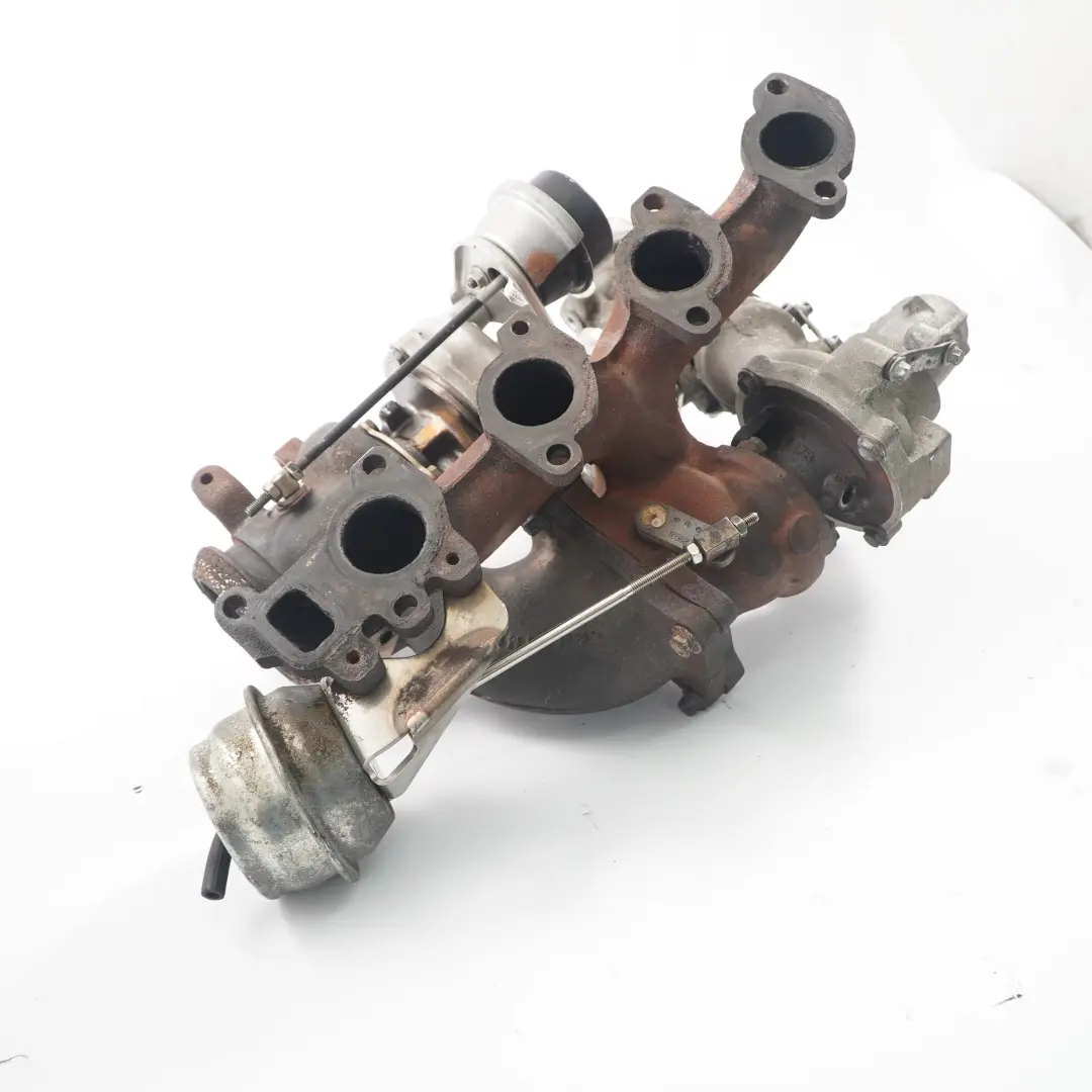 OM646 Turbocompresseur complet A6460901280 pour Mercedes Sprinter W906 à propos du numéro de pièce A6460901480 Mercedes Sprinter W906 OM646 Turbocompresseur complet A6460901280 - SKU A6460901480 - Numéro de pièce A6460901480