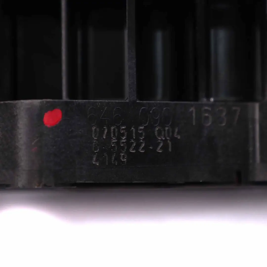 OM646 Kolektor Dolotowy Ssący do Mercedes W906 o numerze A6460901637 Mercedes W906 OM646 Kolektor Dolotowy Ssący - SKU A6460901637 - Numer Części A6460901637