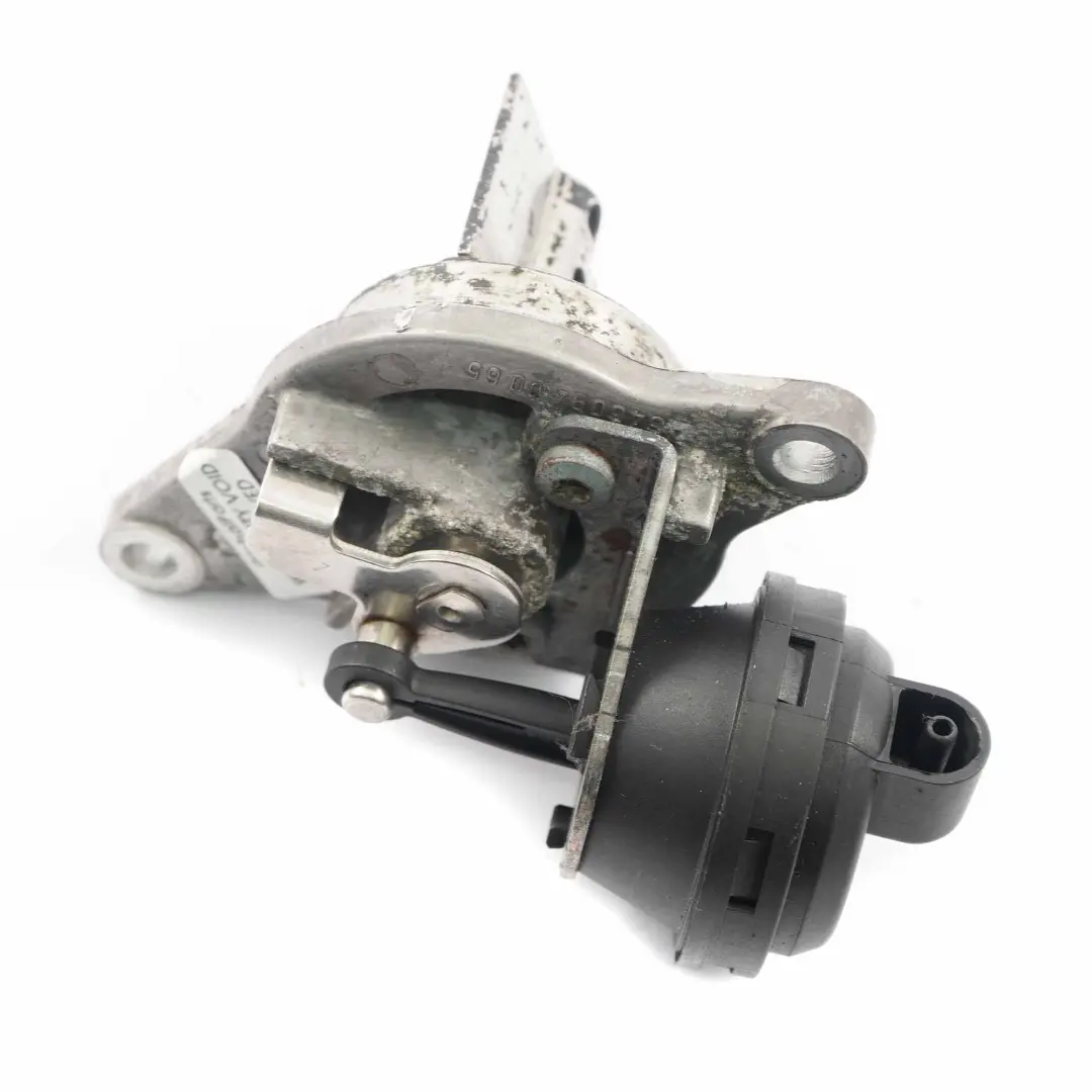 Mercedes Escape EGR Válvula de Desvío W204 W212 OM646 Diesel - SKU A6460940065 - Número de pieza A6460940065