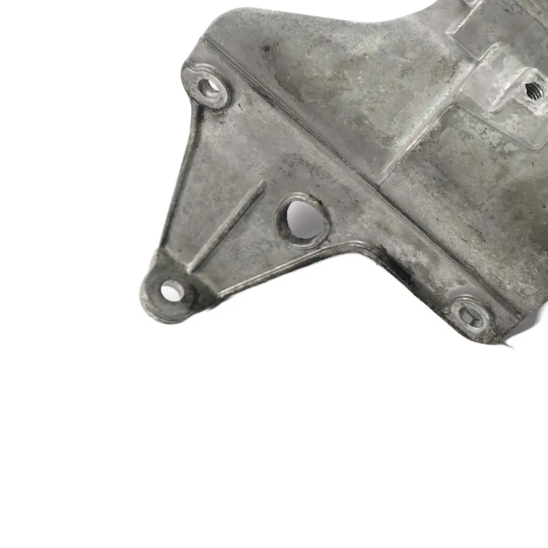 Mount Bracket Support Cylinder Head Diesel OM646 to Mercedes W203 W204 with Part number A6460941141 Mercedes W203 W204 Mount Bracket Support Cylinder Head Diesel OM646 - SKU A6460941141 - Part number A6460941141