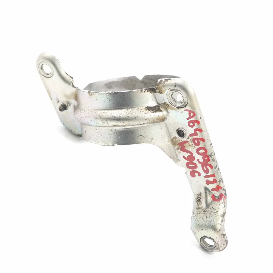 OM646 Soporte montaje colector admisión para Mercedes Sprinter W906 con número de pieza A6460961245 Mercedes Sprinter W906 OM646 Soporte montaje colector admisión - SKU A6460961245 - Número de pieza A6460961245