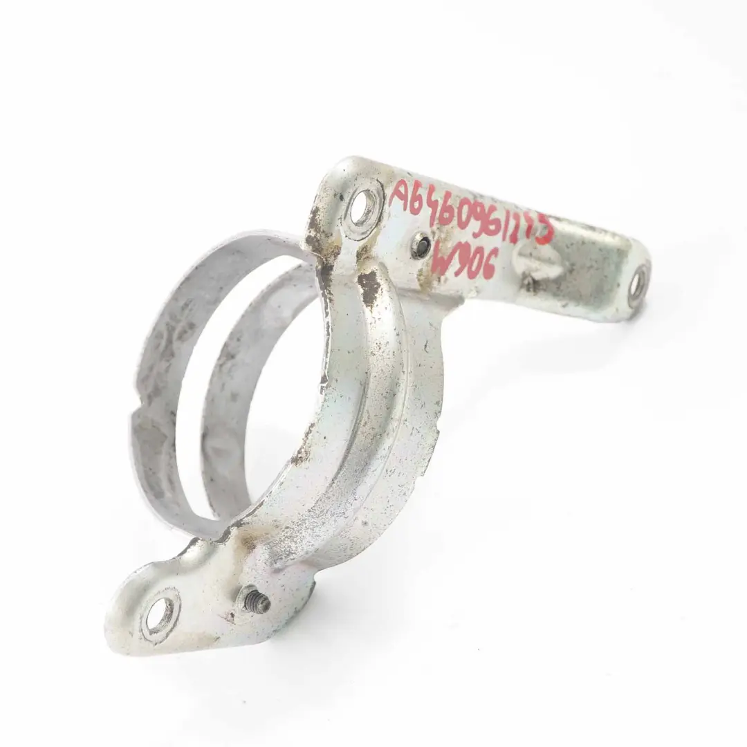 OM646 Support fixation collecteur d'admission pour Mercedes Sprinter W906 à propos du numéro de pièce A6460961245 Mercedes Sprinter W906 OM646 Support fixation collecteur d'admission - SKU A6460961245 - Numéro de pièce A6460961245