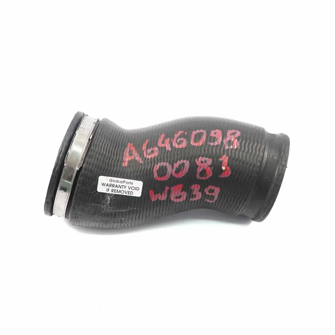 OM646 Ladeluftrohr Ladeluftschlauch für Mercedes W639 W906 mit Teilenummer A6460980083 Mercedes W639 W906 OM646 Ladeluftrohr Ladeluftschlauch - SKU A6460980083 - Teilenummer A6460980083