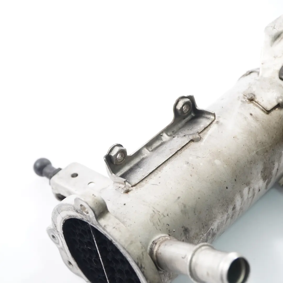 Raffreddatore Mercedes W204 W211 S204 Diesel OM646 EGR gas scarico per con numero di parte A6461400675 Raffreddatore Mercedes W204 W211 S204 Diesel OM646 EGR gas scarico - SKU A6461400675 - Numero di parte A6461400675
