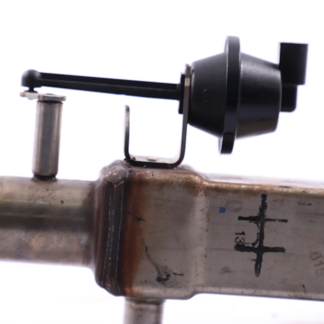 Refrigerador escape EGR Mercedes W203 W211 OM646 Válvula intercambiadora calor para con número de pieza A6461400775 Refrigerador escape EGR Mercedes W203 W211 OM646 Válvula intercambiadora calor - SKU A6461400775 - Número de pieza A6461400775