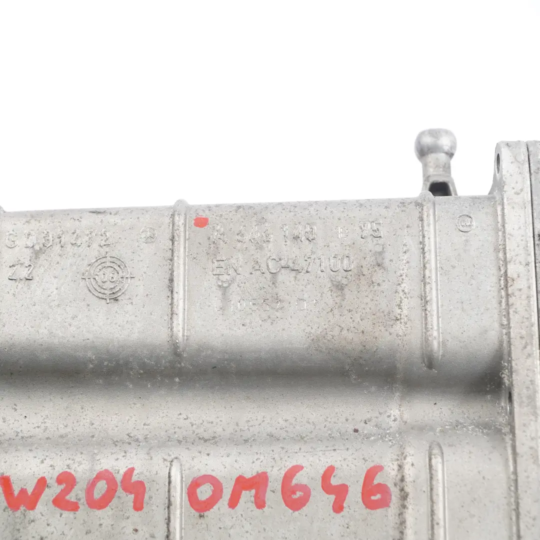 Enfriador EGR Mercedes W204 W211 OM646 Gas Escape Parte Radiador para con número de pieza A6461401075 Enfriador EGR Mercedes W204 W211 OM646 Gas Escape Parte Radiador - SKU A6461401075 - Número de pieza A6461401075