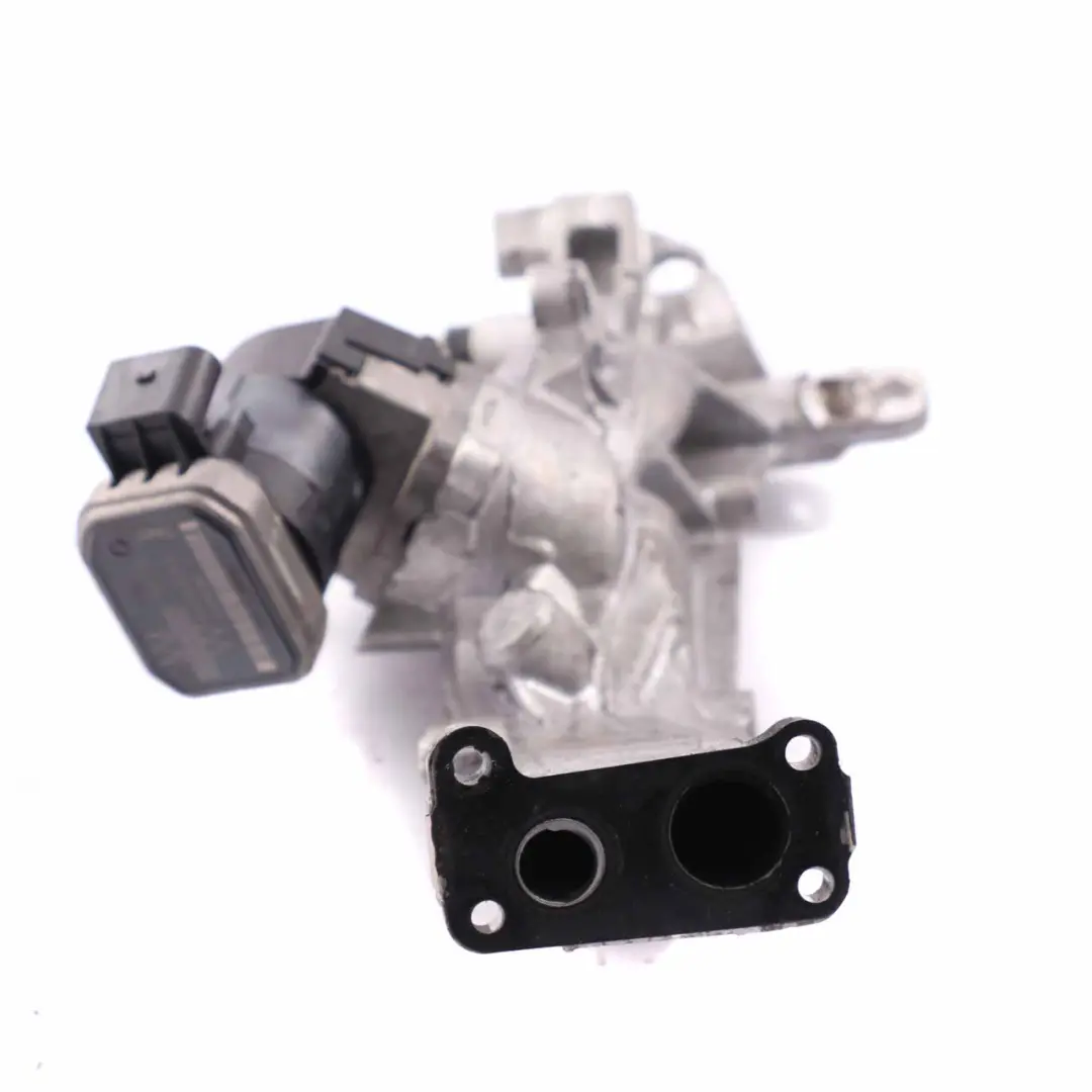 Valve Mercedes W203 W209 W211 OM646 Diesel Exhaust Cooler Pipe to EGR with Part number A6461401208 EGR Valve Mercedes W203 W209 W211 OM646 Diesel Exhaust Cooler Pipe - SKU A6461401208 - Part number A6461401208