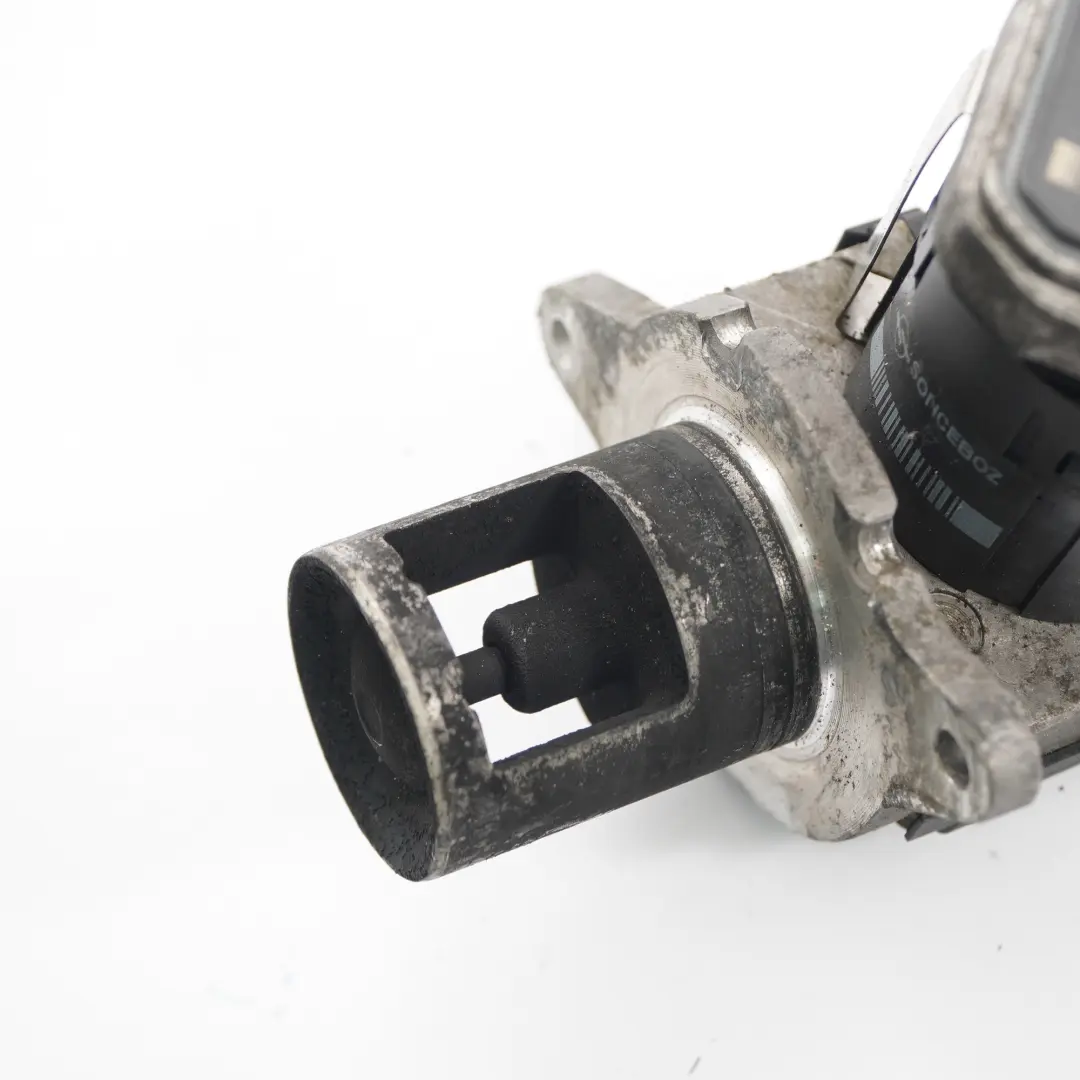 OM646 Recirculation gaz d'échappement EGR Valve pour Mercedes W211 W639 à propos du numéro de pièce A6461401960 Mercedes W211 W639 OM646 Recirculation gaz d'échappement EGR Valve - SKU A6461401960 - Numéro de pièce A6461401960