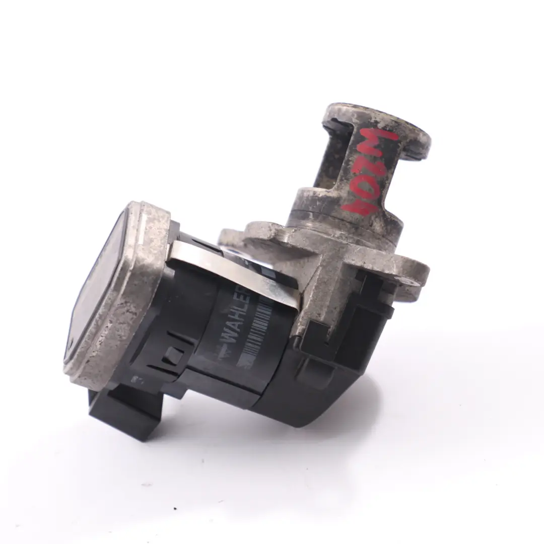 OM646 Válvula EGR Recirculación de los gases de escape para Mercedes W204 con número de pieza A6461402360 Mercedes W204 OM646 Válvula EGR Recirculación de los gases de escape - SKU A6461402360 - Número de pieza A6461402360