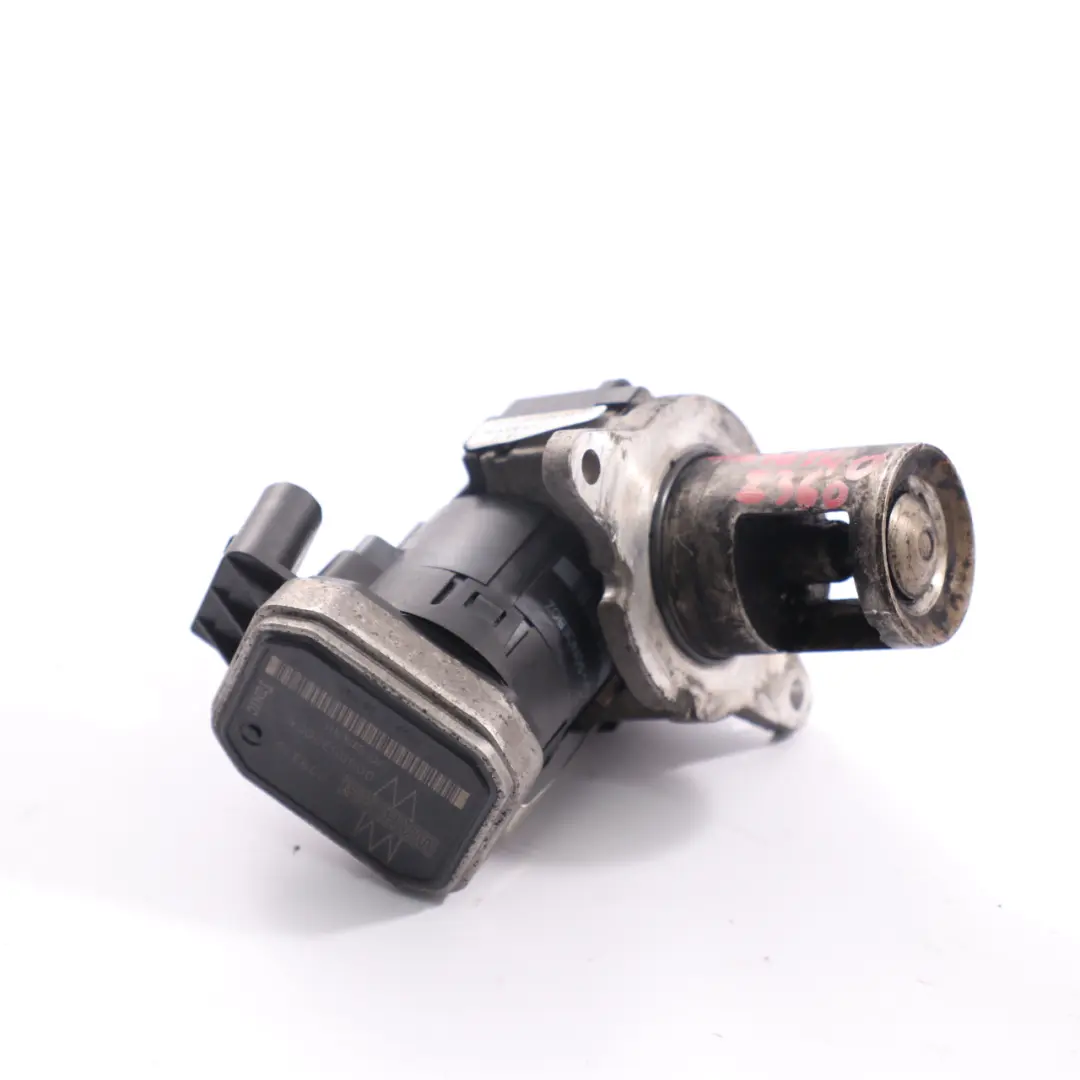Mercedes W204 OM646 Válvula EGR Recirculación de los gases de escape - SKU A6461402360 - Número de pieza A6461402360