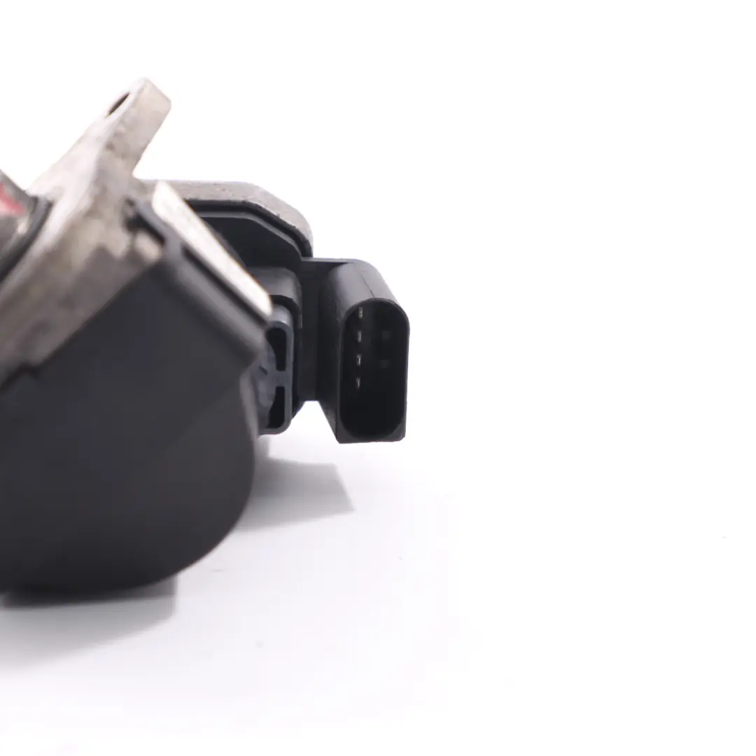 OM646 Válvula EGR Recirculación de los gases de escape para Mercedes W204 con número de pieza A6461402360 Mercedes W204 OM646 Válvula EGR Recirculación de los gases de escape - SKU A6461402360 - Número de pieza A6461402360