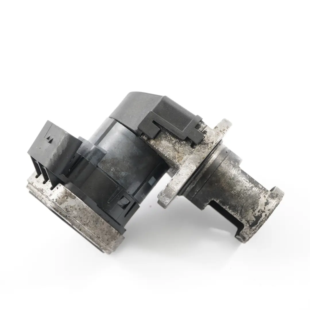 OM646 Auspuff Gas Abgasrückführung AGR Ventil für Mercedes W211 W639 mit Teilenummer A6461402760 Mercedes W211 W639 OM646 Auspuff Gas Abgasrückführung AGR Ventil - SKU A6461402760 - Teilenummer A6461402760