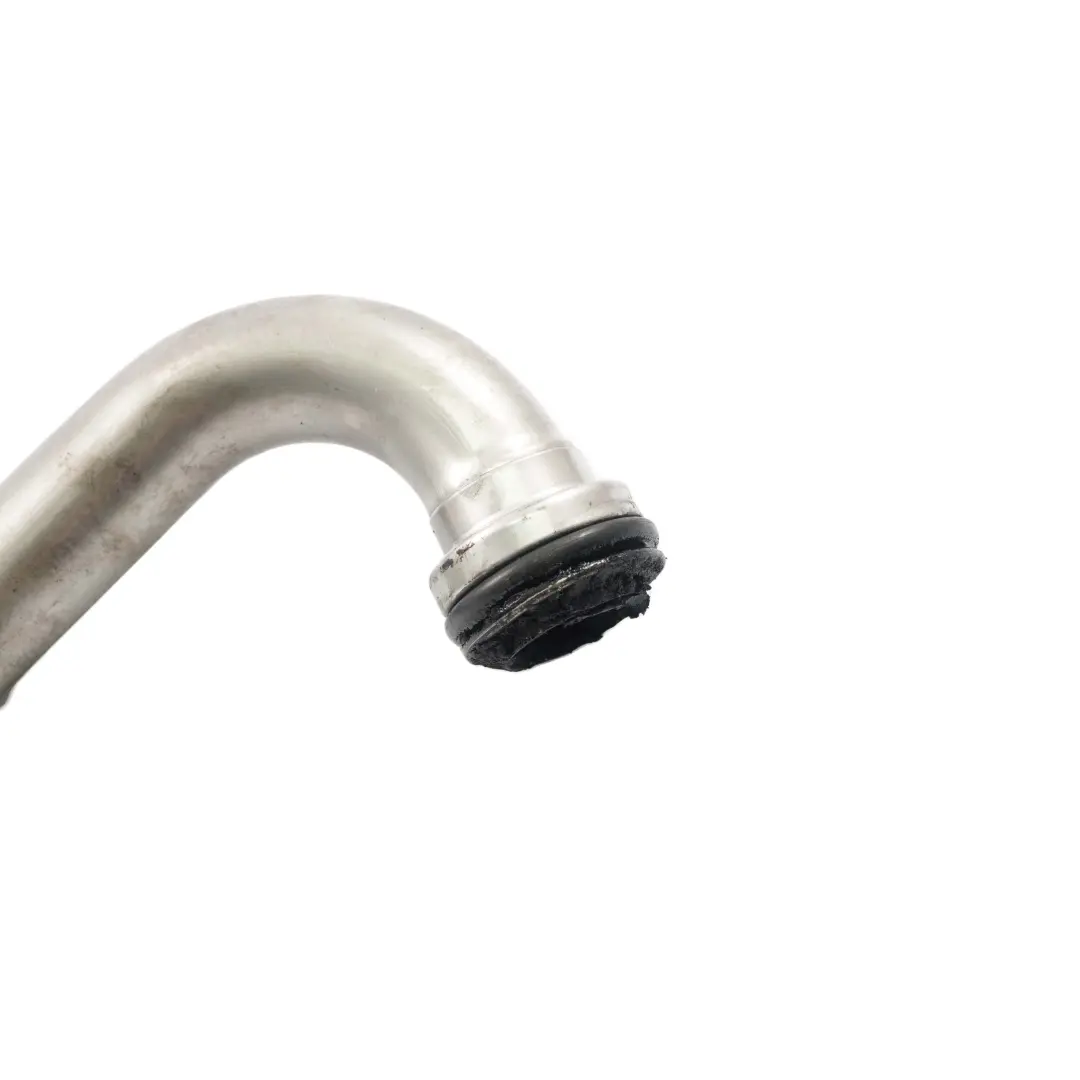 OM646 AGR EGR Rohr Schlauch für Mercedes W204 W211 W221 Diesel mit Teilenummer A6461410304 Mercedes W204 W211 W221 Diesel OM646 AGR EGR Rohr Schlauch - SKU A6461410304 - Teilenummer A6461410304