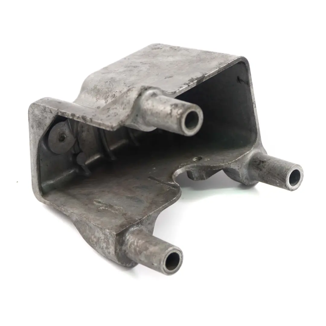 OM646 Staffa montaggio filtro carburante motore per Mercedes Vito W639 con numero di parte A6461420042 Mercedes Vito W639 OM646 Staffa montaggio filtro carburante motore - SKU A6461420042 - Numero di parte A6461420042