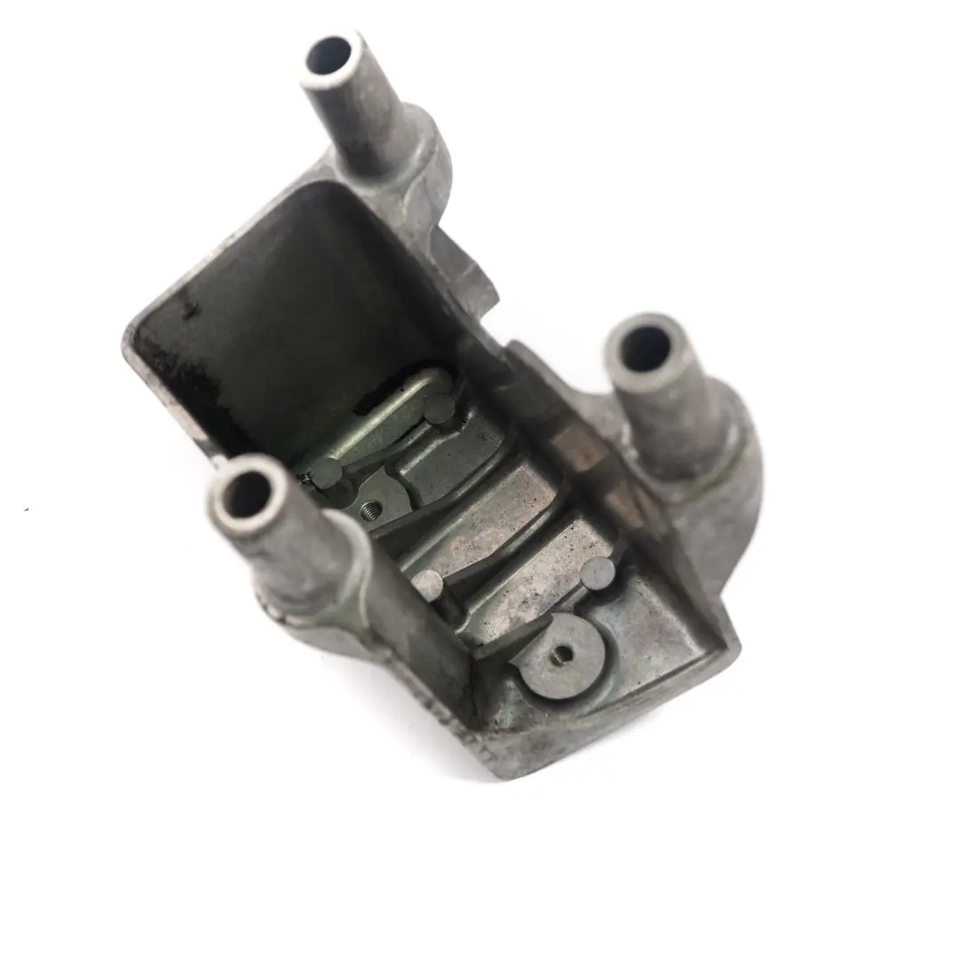  Mercedes-Benz W639 OM646 Motorlager Kraftstofffilter Halterung - SKU A6461420042 - Teilenummer A6461420042