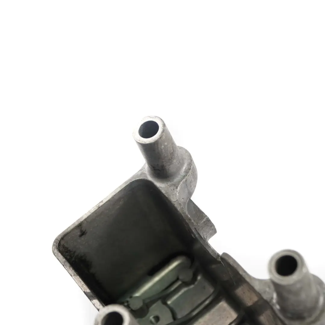 Mercedes Vito W639 OM646 Staffa montaggio filtro carburante motore - SKU A6461420042 - Numero di parte A6461420042