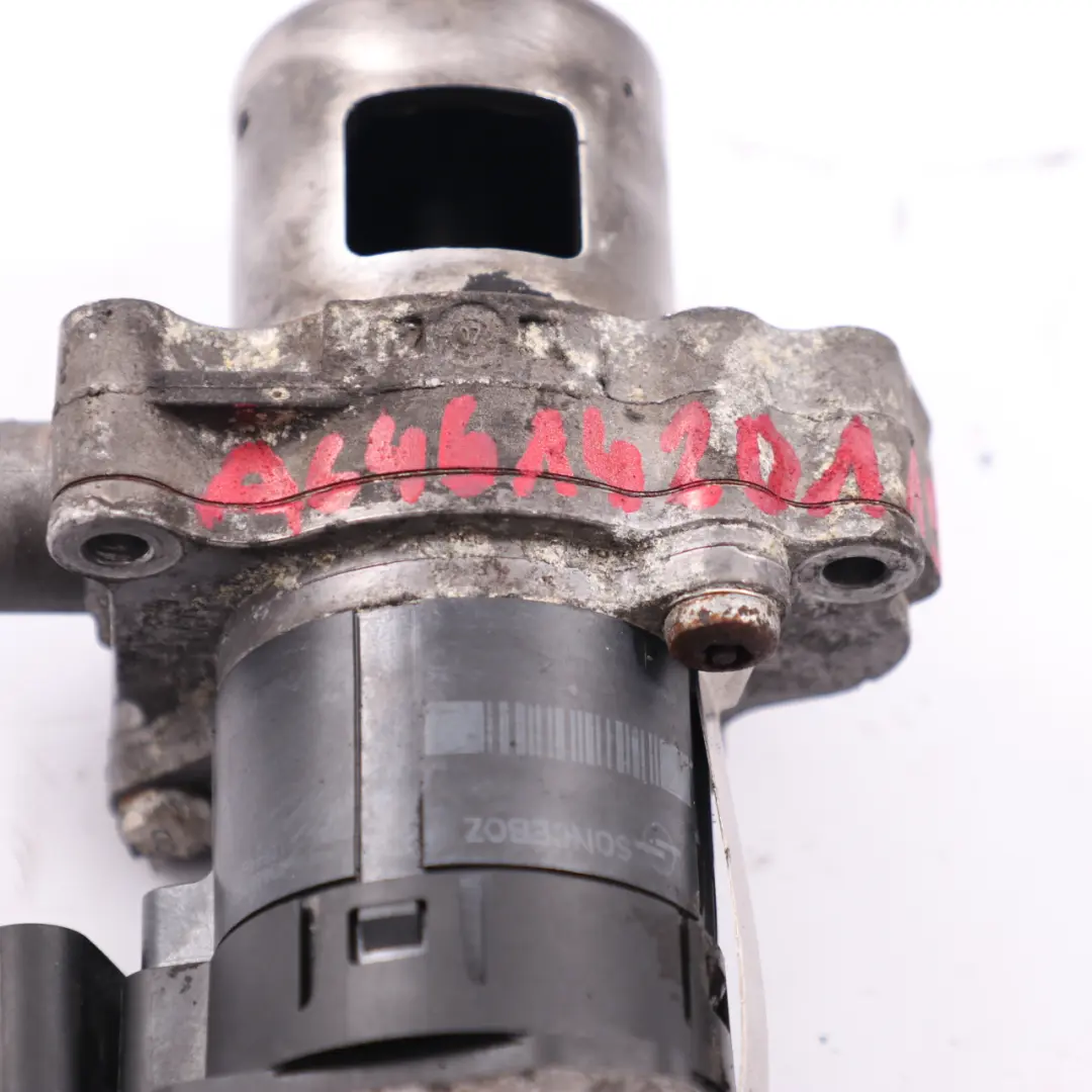 OM646 Válvula EGR Recirculación gases escape Enfriador para Mercedes W906 con número de pieza A6461420119 Mercedes W906 OM646 Válvula EGR Recirculación gases escape Enfriador - SKU A6461420119 - Número de pieza A6461420119
