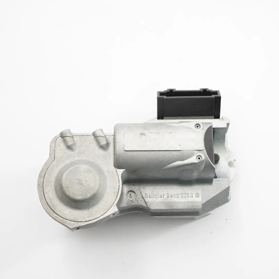 E220 CDI 646.821 170KM Komputer Sterownik Silnika do Mercedes W211 o numerze A6461503272 Mercedes W211 E220 CDI 646.821 170KM Komputer Sterownik Silnika - SKU A6461503272 - Numer Części A6461503272