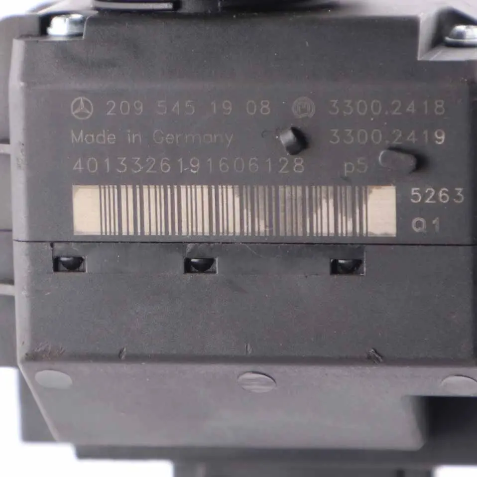Mercedes W203 C200 CDI OM646.962 122HP ECU Kit 2 Keys Lock Automatic - SKU A6461506679-2 - Part number A6461506679