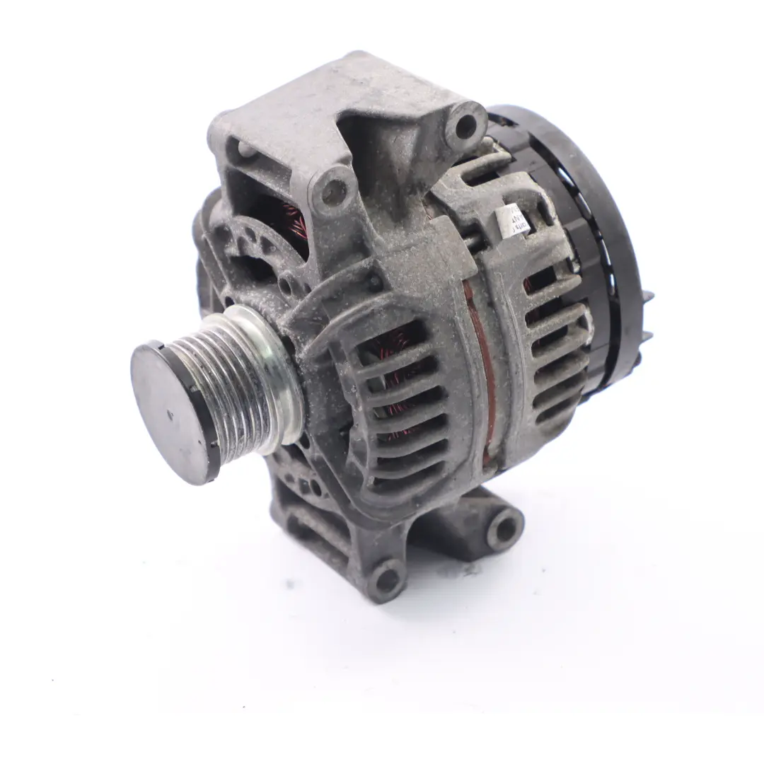 OM646 Engine Diesel Alternator Generator to Mercedes Sprinter W906 with Part number A6461540002 Mercedes Sprinter W906 OM646 Engine Diesel Alternator Generator - SKU A6461540002 - Part number A6461540002