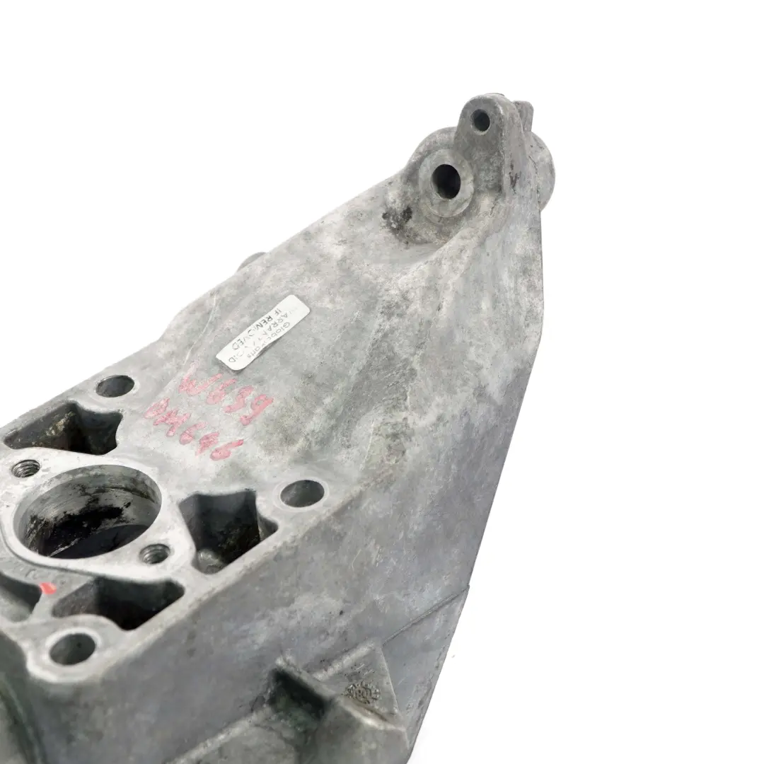  Mercedes-Benz Vito W639 OM646 Soporte Motor Diesel Izquierdo - SKU A6462230004 - Número de pieza A6462230004