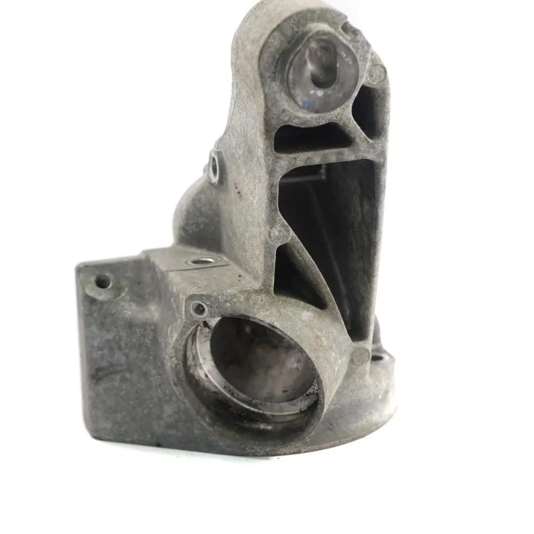 Mercedes W204 OM646 Lewa Łapa Wspornik Silnika - SKU A6462230604 - Numer Części A6462230604