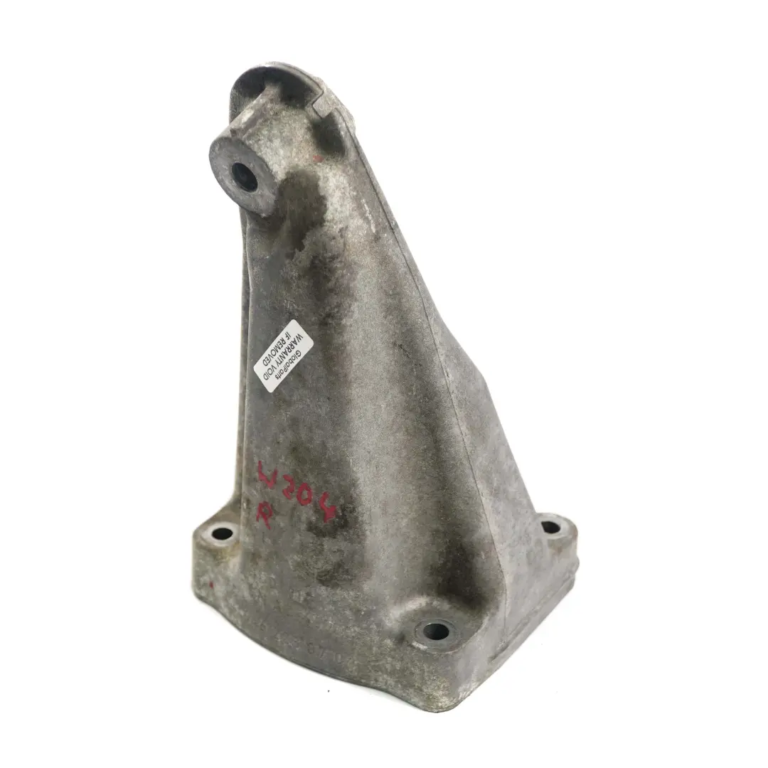 Mercedes W204 Support de support de moteur diesel OM646 droit - SKU A6462230704 - Numéro de pièce A6462230704