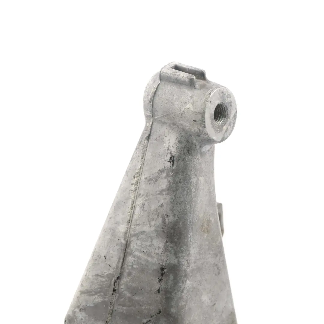 OM646 Support de Moteur Diesel Droit A6462230204 pour Mercedes W639 à propos du numéro de pièce A6462230804 Mercedes W639 OM646 Support de Moteur Diesel Droit A6462230204 - SKU A6462230804 - Numéro de pièce A6462230804