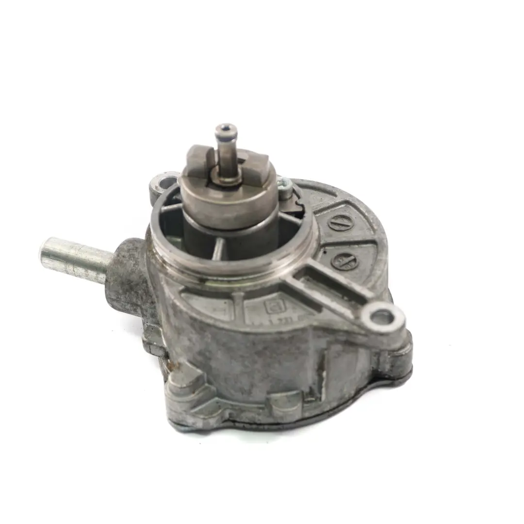 Mercedes W203 W211 Vito W639 OM646 Motore Diesel Pompa Vuoto - SKU A6462300365 - Numero di parte A6462300365