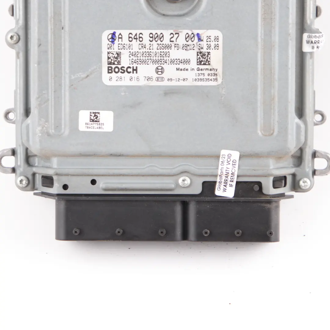 OM646.980 Engine Control Unit ECU Module Manual to Mercedes Vito W639 with Part number A6469002700 Mercedes Vito W639 OM646.980 Engine Control Unit ECU Module Manual - SKU A6469002700 - Part number A6469002700