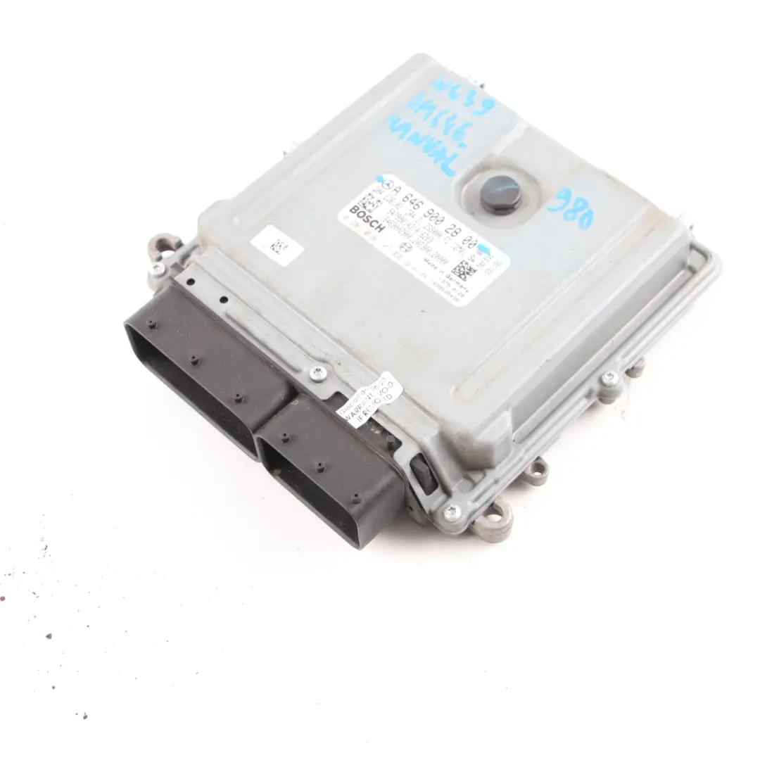 OM646.980 Engine Control Unit ECU Module Manual to Mercedes Vito W639 with Part number A6469002800 Mercedes Vito W639 OM646.980 Engine Control Unit ECU Module Manual - SKU A6469002800 - Part number A6469002800