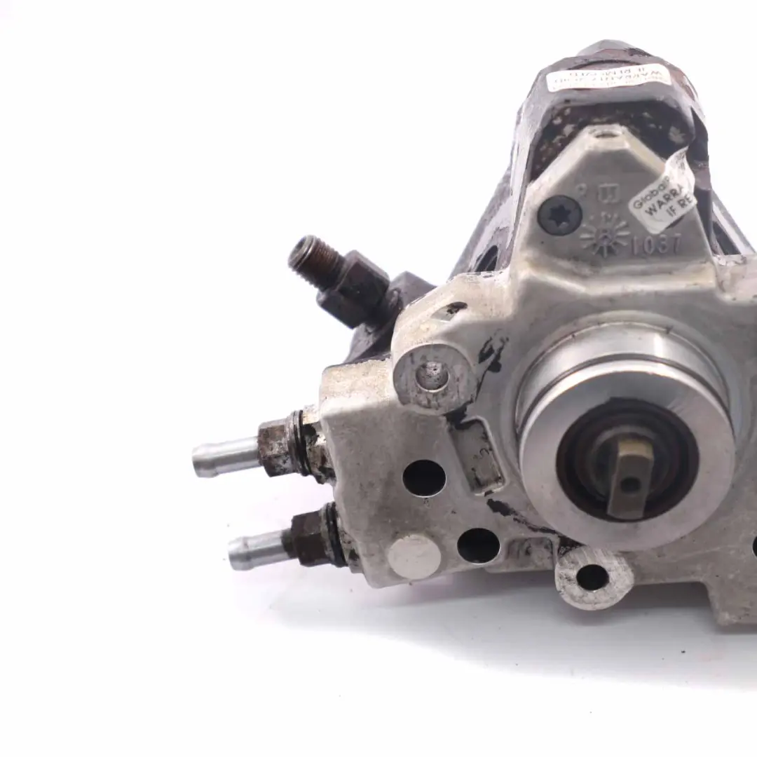 Pump Mercedes W639 W906 OM646 Diesel High Pressure Pump to Fuel with Part number A6480700201 Fuel Pump Mercedes W639 W906 OM646 Diesel High Pressure Pump - SKU A6480700201 - Part number A6480700201